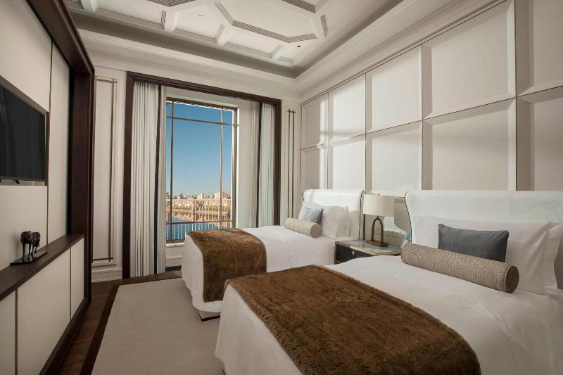 اتاق لوکس با تخت بزرگ, The St. Regis Astana