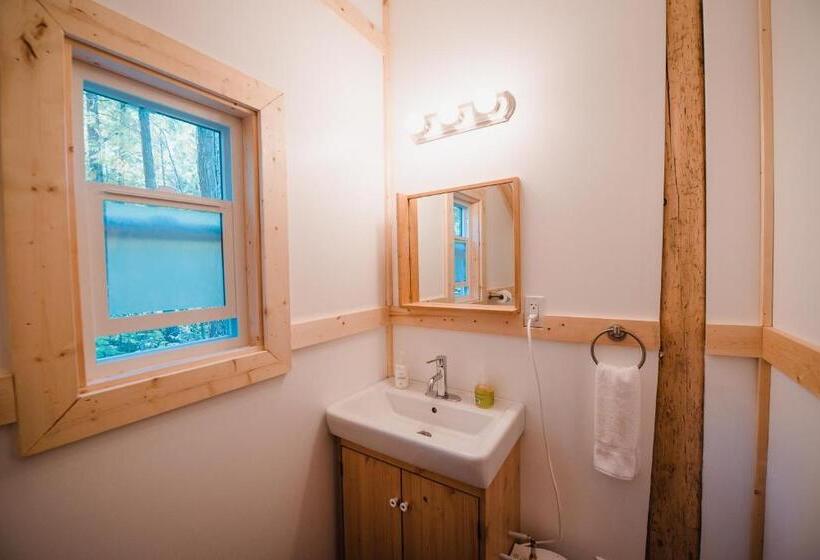 Deluxe Tent, Cedar Haven Cabins And Resort