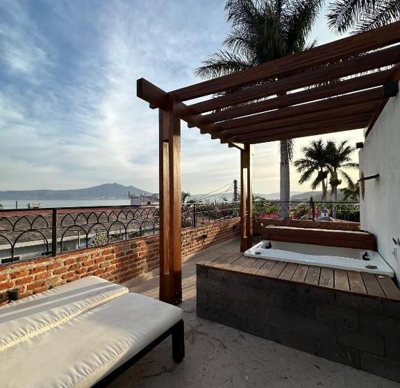 デラックススタジオ, Lindo Ajijic Bed & Breakfast