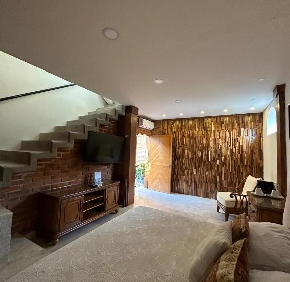 デラックススタジオ, Lindo Ajijic Bed & Breakfast