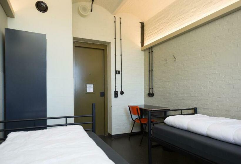 스탠다드 룸 공동 욕실, Alibi Hostel Leeuwarden