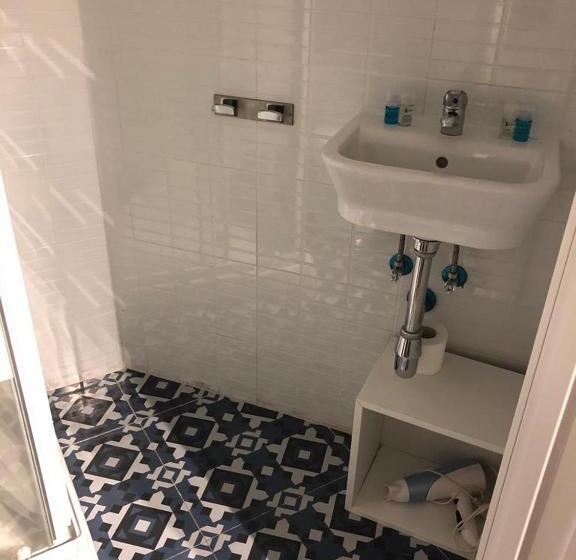 Номер Basic, Hostal Ciempozuelos, Cerca Del Parque Warner Y Madrid