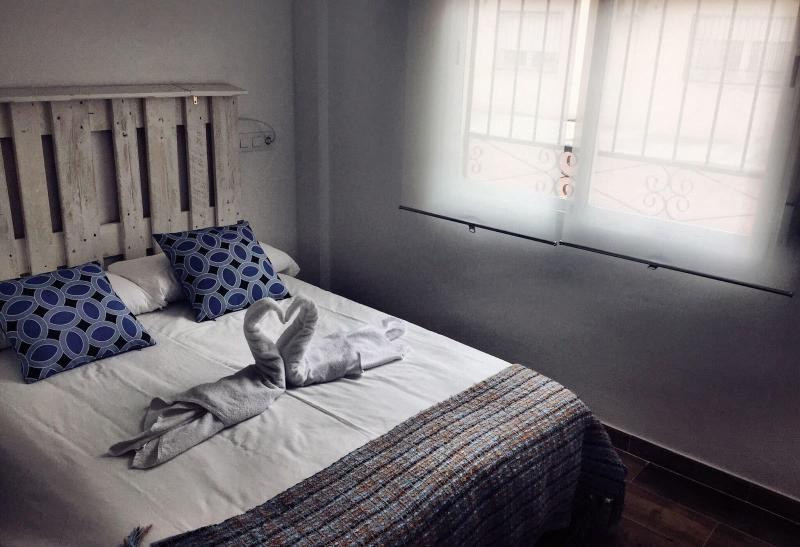 Номер Стандарт, Hostal Ciempozuelos, Cerca Del Parque Warner Y Madrid