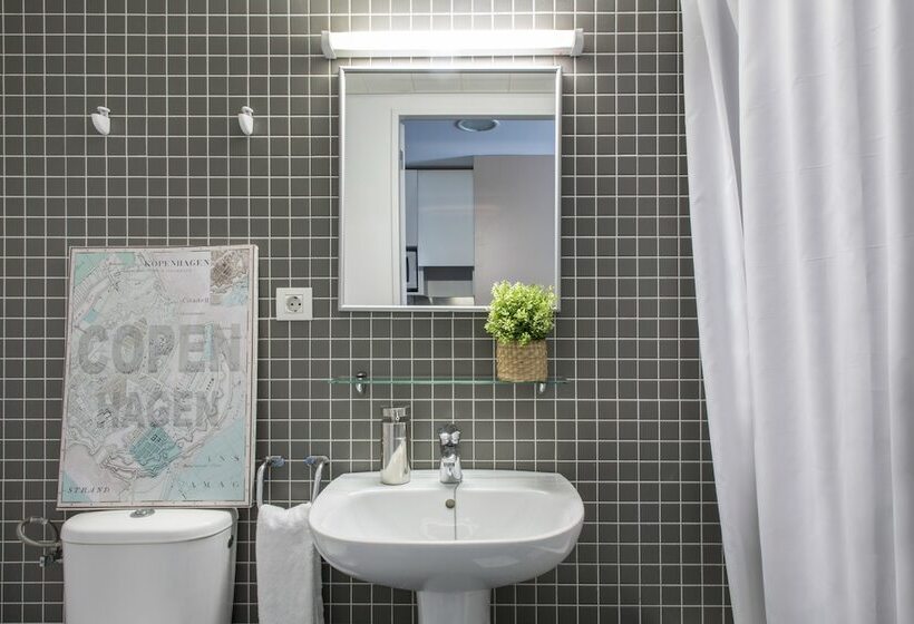 Номер Basic, Residencia Universitaria Roberto De Nobili