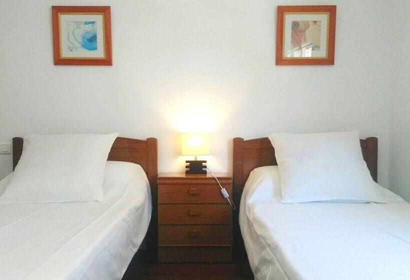 Четырехместный Номер Стандарт, Habitacions Sant Pere Claver