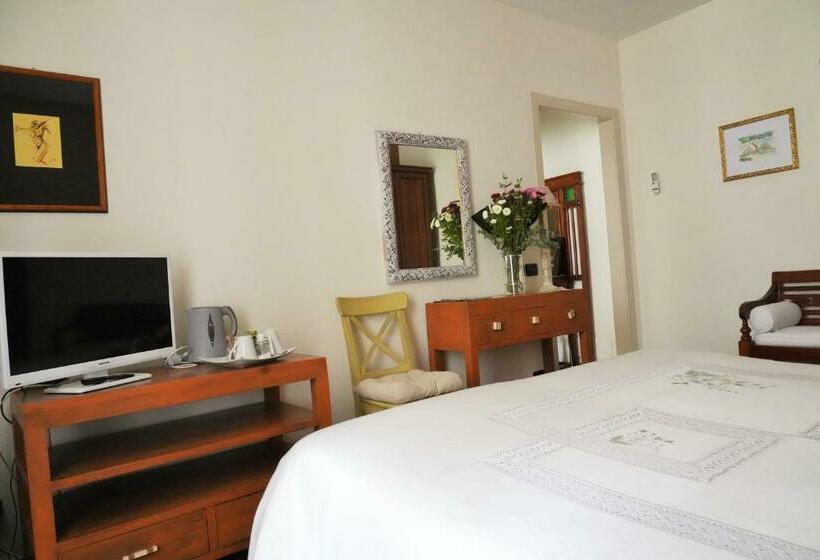 Номер Стандарт, B&b Il Grifone