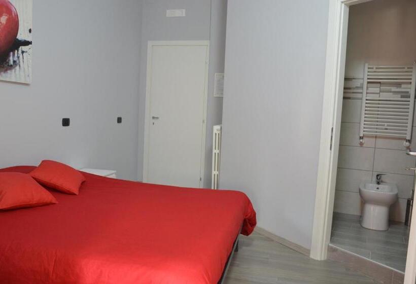 اتاق استاندارد, Iris Inn