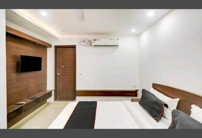 Стандартный Номер Кровать Кинг, Aravali Inn