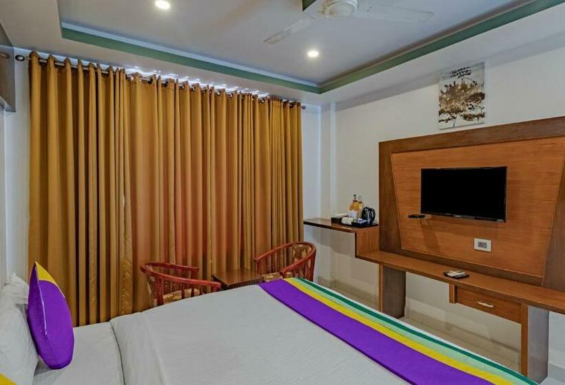 Номер Стандарт, Treebo Premium Palmyra Milford, 2 Km From Alleppey Beach
