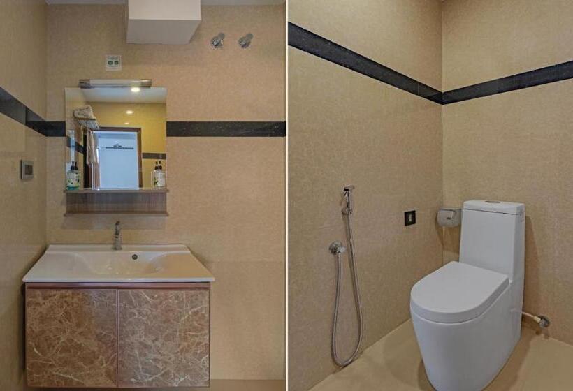 Номер Deluxe, Treebo Premium Palmyra Milford, 2 Km From Alleppey Beach