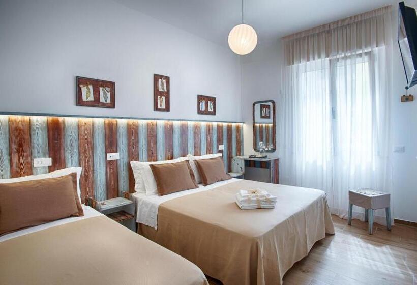 标准三人间, Villa Esedra