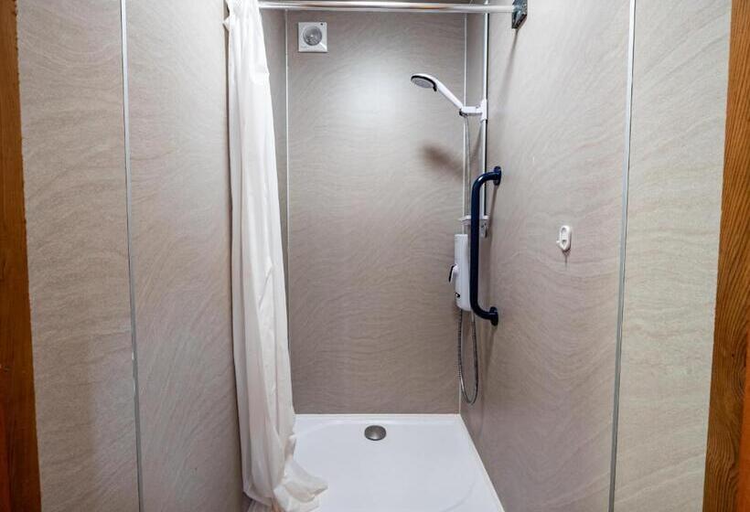 Дом 1 Спальня, Yha Eden Project   Hostel