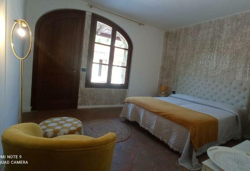 غرفة ديلوكس مطلّة علي الحديقة, Agriturismo Cascina Mirandola