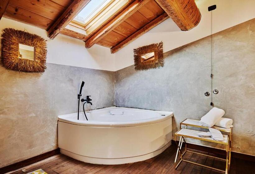 Номер Стандарт с Балконом, Agriturismo Cascina Mirandola