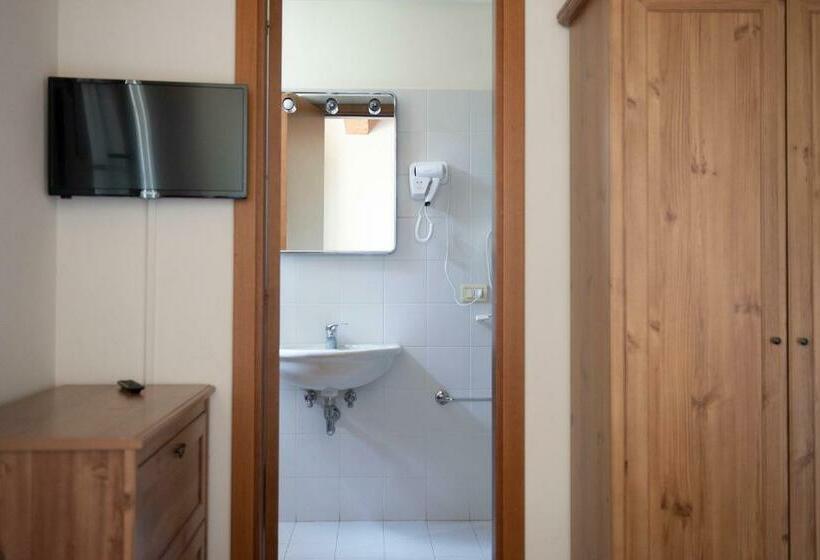 标准间, Tenuta Villa Colle Sereno
