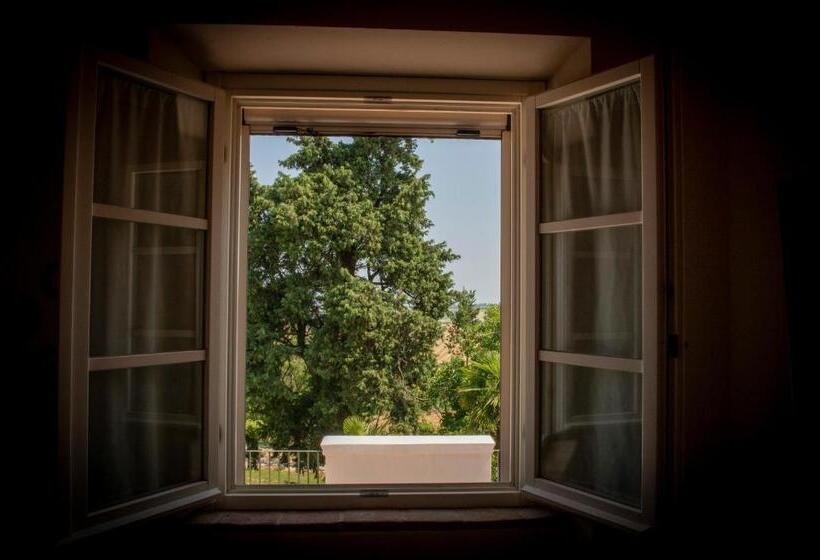 标准三人间, Tenuta Villa Colle Sereno