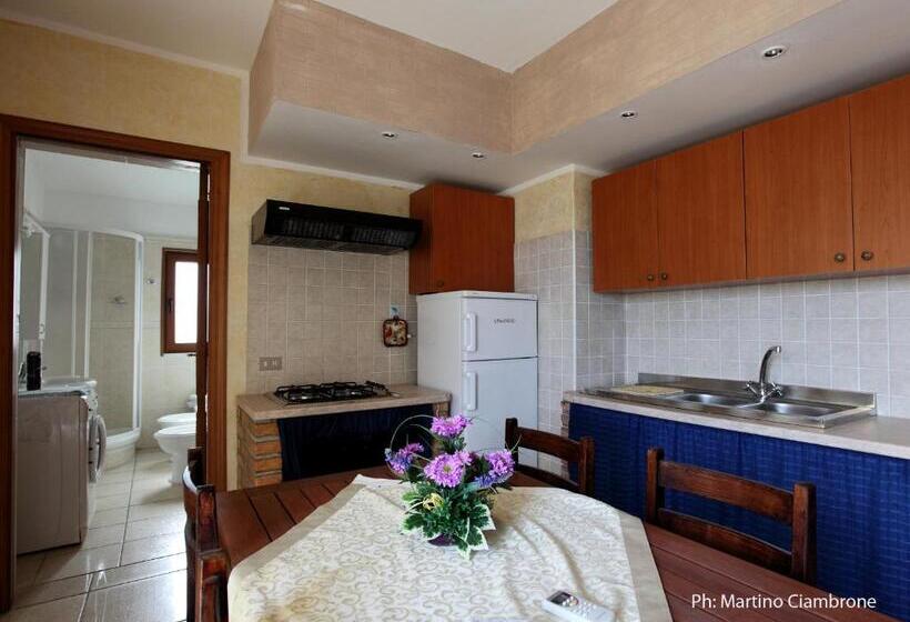Апартаменты 2 Спальни, Bed & Breakfast Garrupa