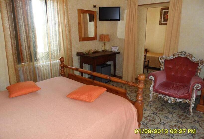 Номер Стандарт Трехместный, Bed & Breakfast Garrupa