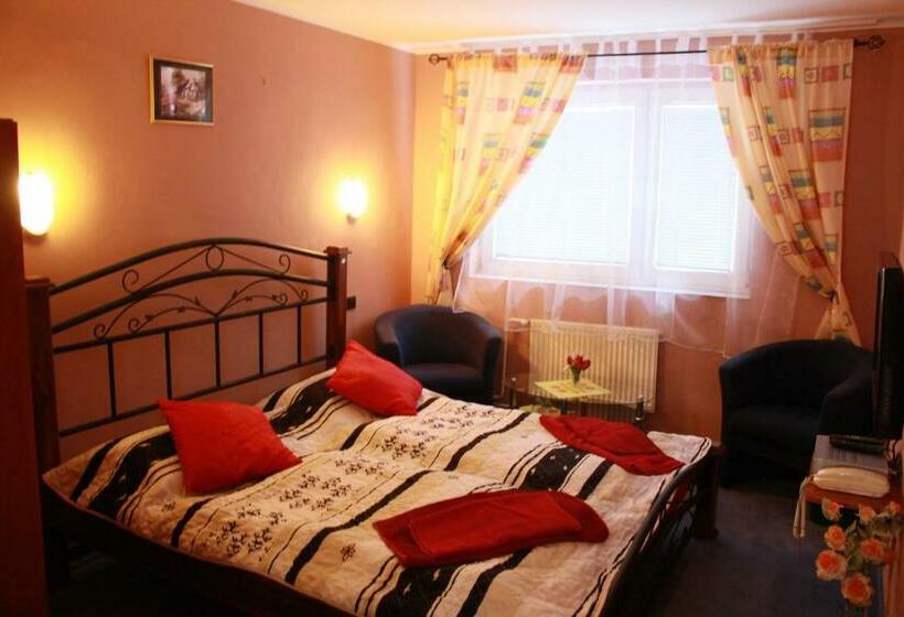 Номер Стандарт, Garni Hotel Anne Mary