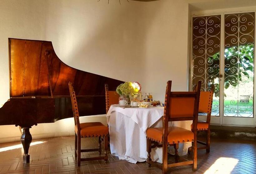 اتاق لوکس, B&b A Piazza Del Gesù