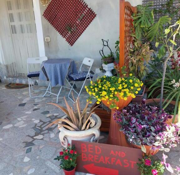 Standard room with outdoor bath, I Girasoli