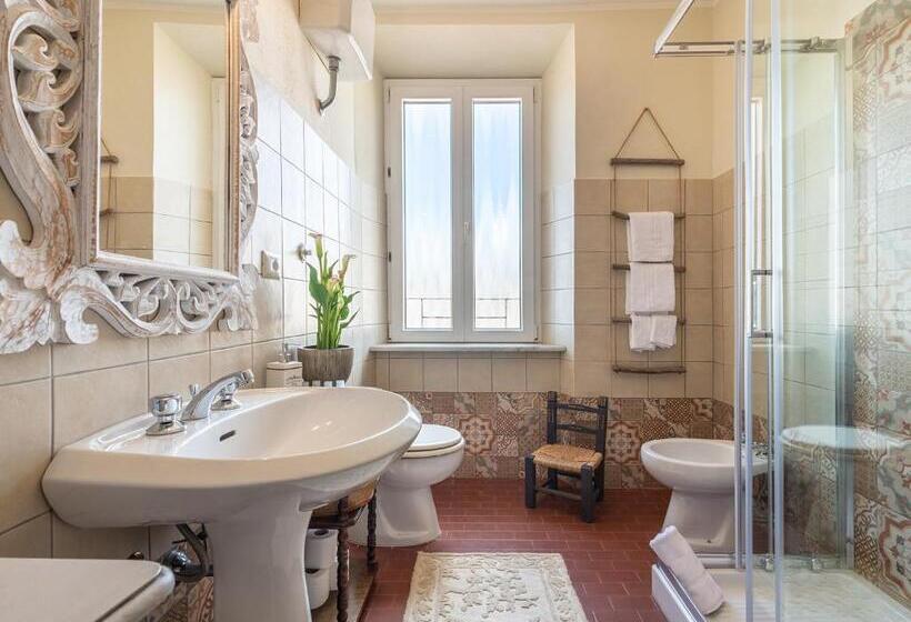 Standard room with outdoor bath, Palazzo Santa Caterina