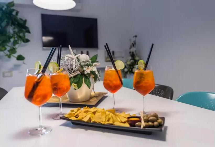 Номер Стандарт с Балконом, Spritz Bed & Breakfast