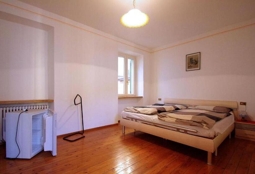Стандартный внешний трехместный номер с ванной комнатой, B&b Casa Al Mulino