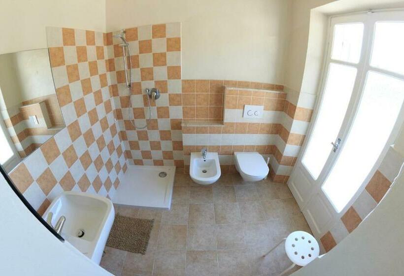 Номер Стандарт Вид на Сад, B&b Lo Scudiero