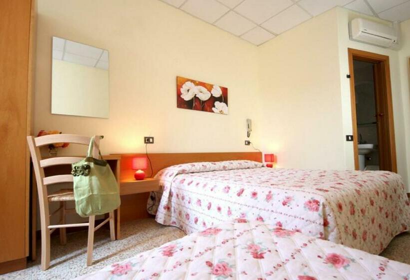 스탠다드 룸, Albergo Dal Baffo