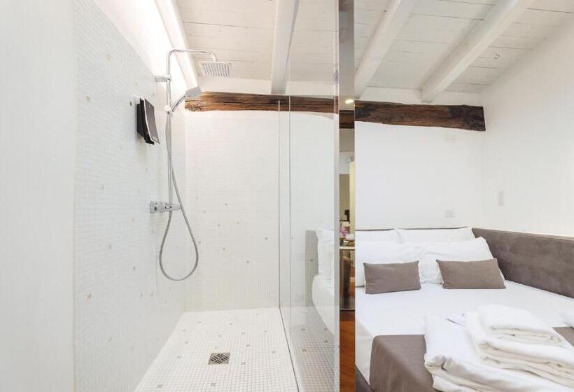 اتاق عادی, Hi Room Vicolo Del Vò