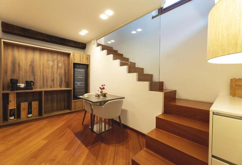 سوییت جونیور, Hi Room Vicolo Del Vò