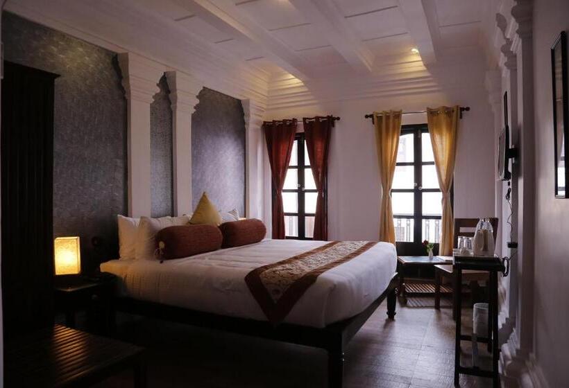 غرفة سوبيريور, Le Chateau