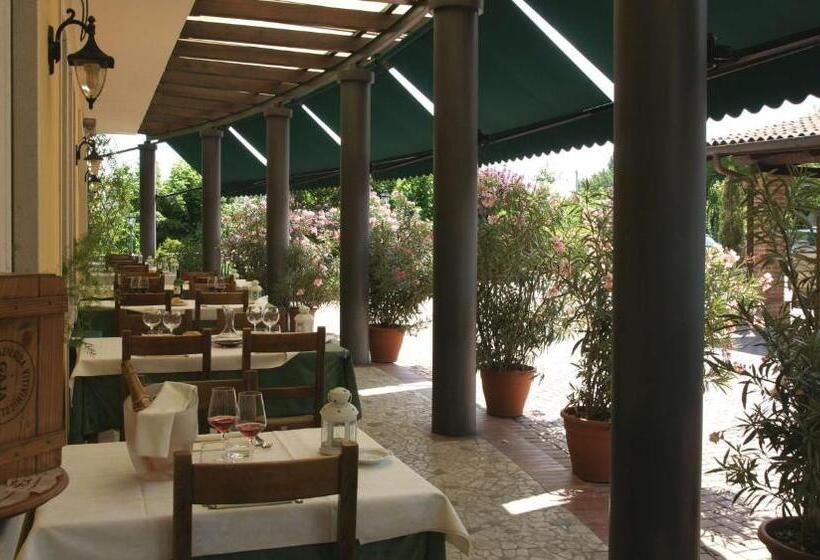 经济房, Locanda Grego