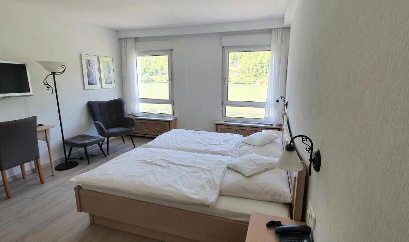 Deluxe room with river view, Schön
