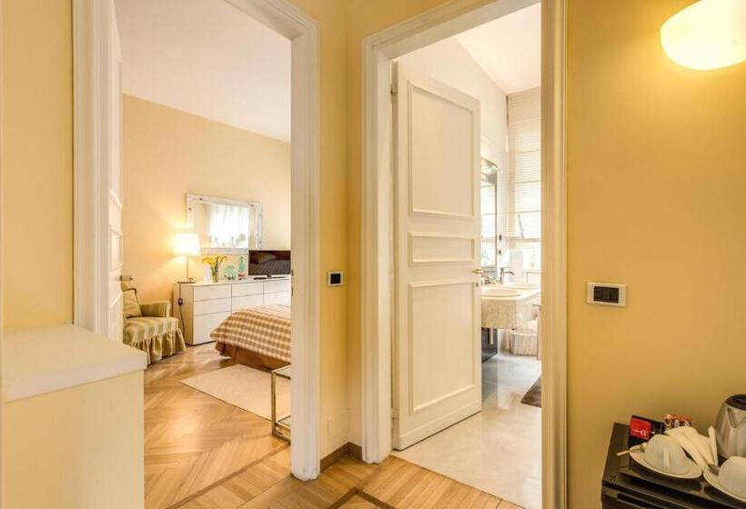 스위트 킹사이즈 침대, La Gaura Guest House