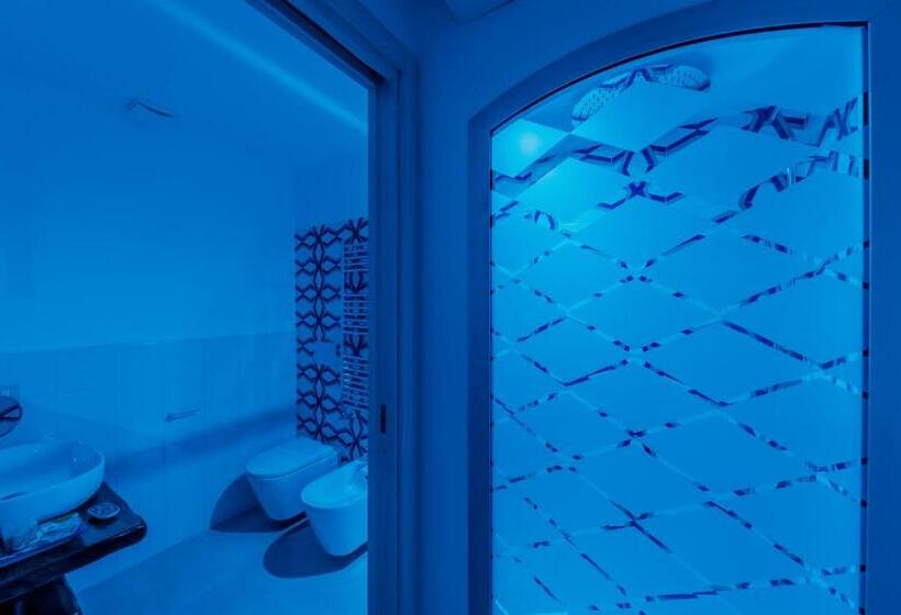اتاق لوکس, Monte Brusara Relais