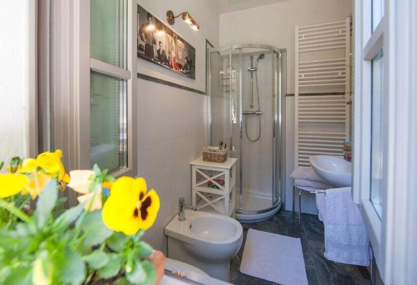 Номер Стандарт, B&b I Corni Di Nibbio