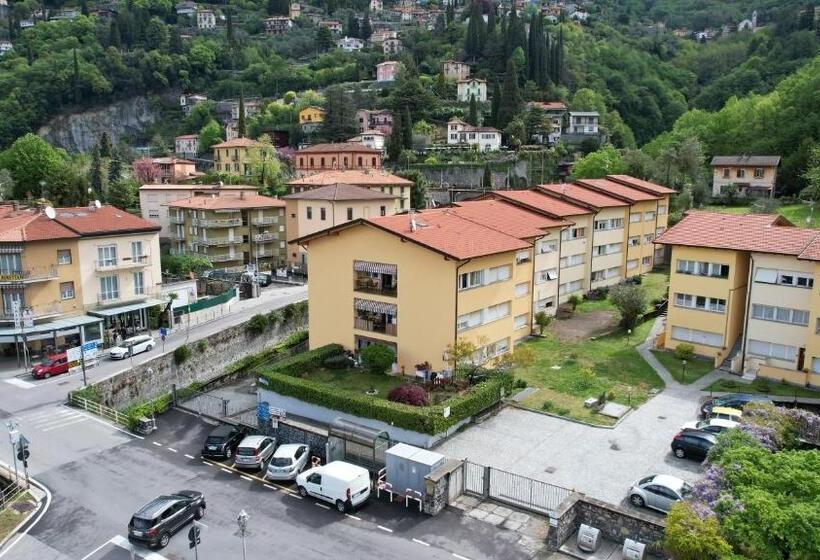 Номер Стандарт, Tosca House