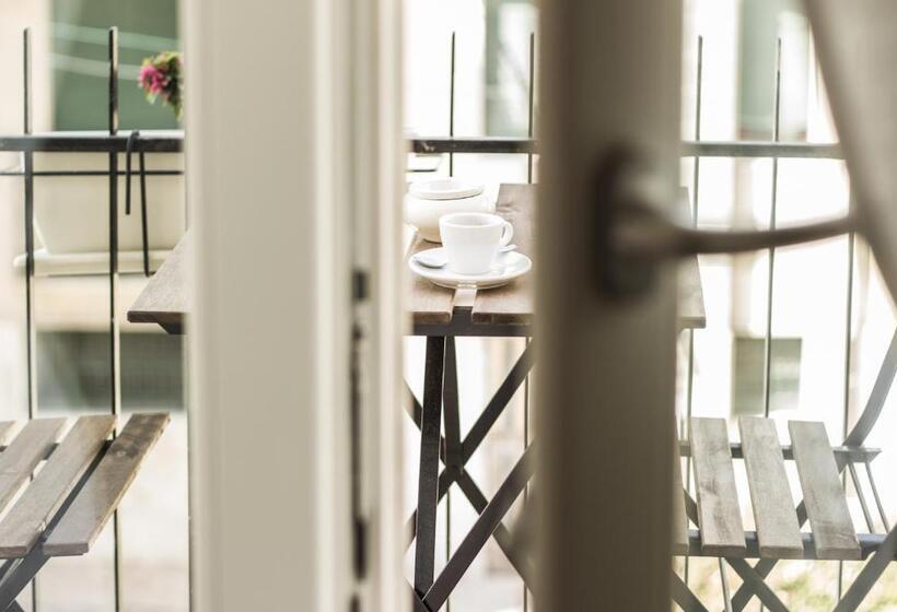 اتاق لوکس چهار تخته, Bed & Breakfast Amati