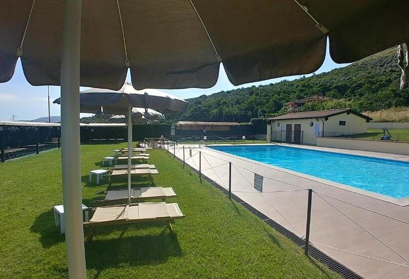 Номер Стандарт, Piscina La Suite