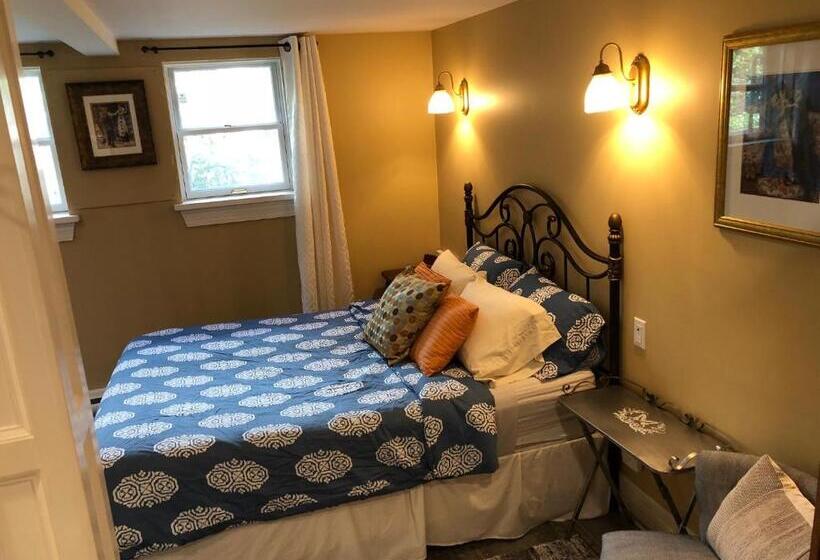 Люкс, Robert Porter House Inn