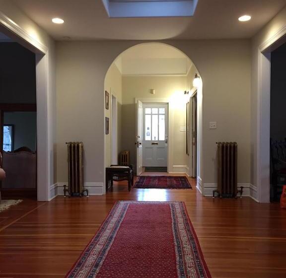 Family Suite, Robert Porter House Inn