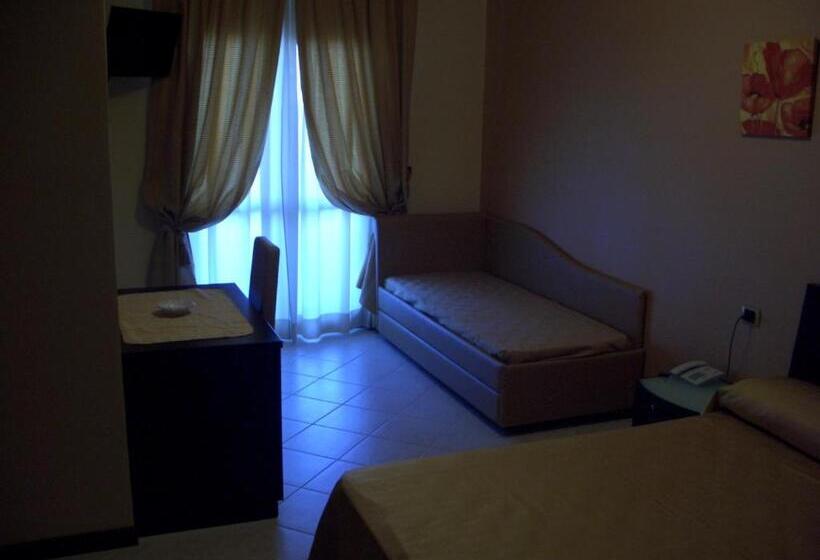 Номер Стандарт Трехместный, Naxos B&b