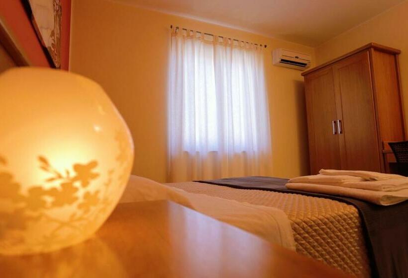 Номер Стандарт, Zama Bed&breakfast