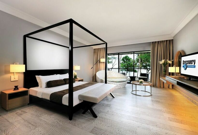 Номер Deluxe Вид на Сад, Sand & Sandals Desaru Beach Resort & Spa