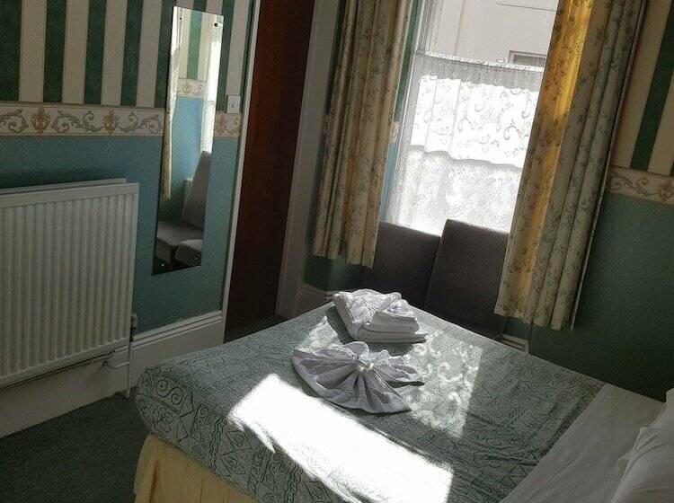 Номер Стандарт, Abbey Court
