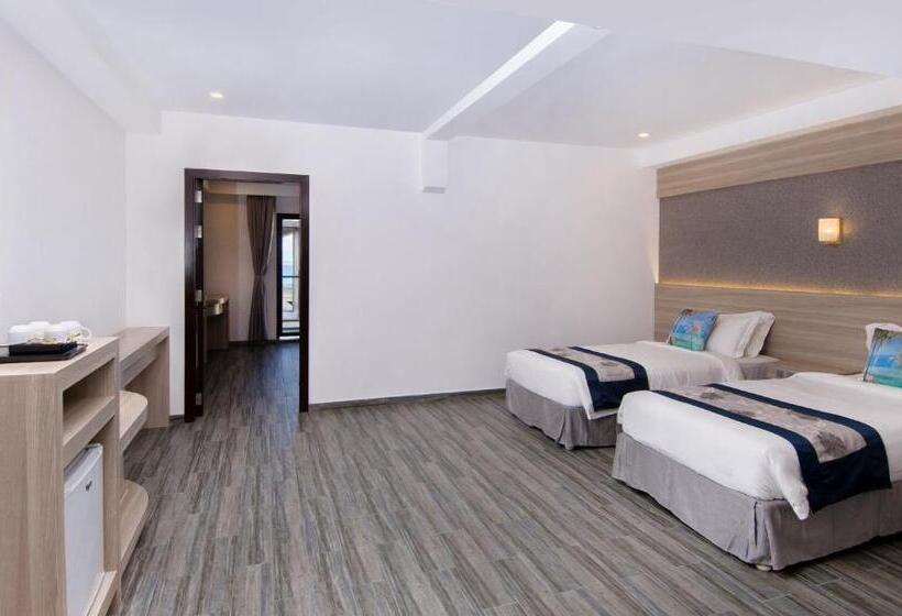 اتاق استاندارد چهار تخته, Kaani Grand Seaview
