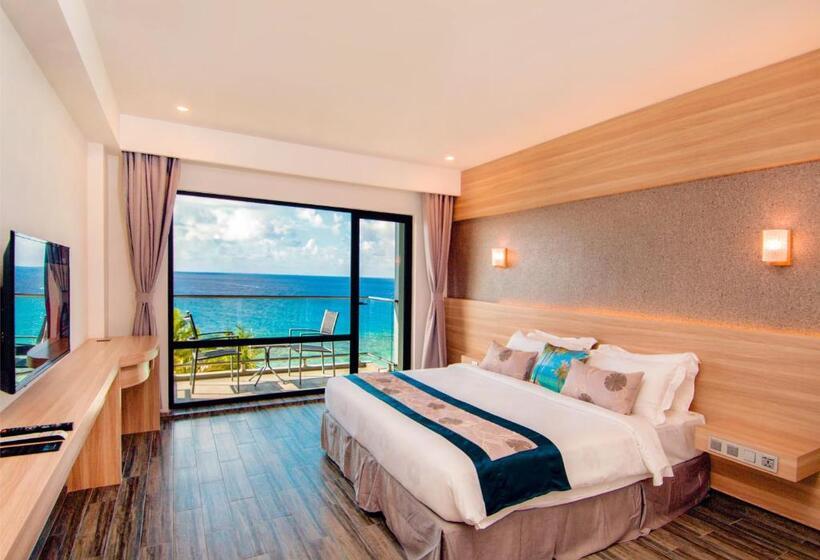 اتاق استاندارد با بالکن و چشم‌انداز دریا, Kaani Grand Seaview