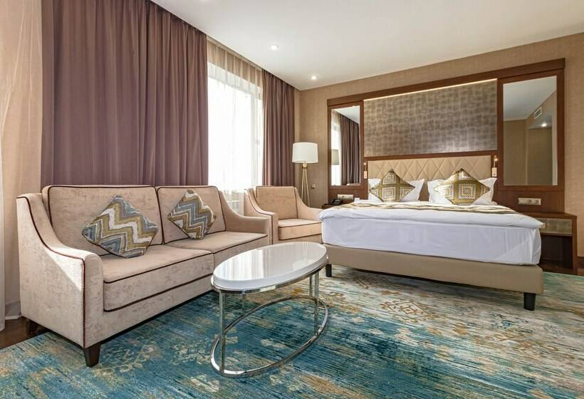 سوییت جونیور, Best Western Plus Astana